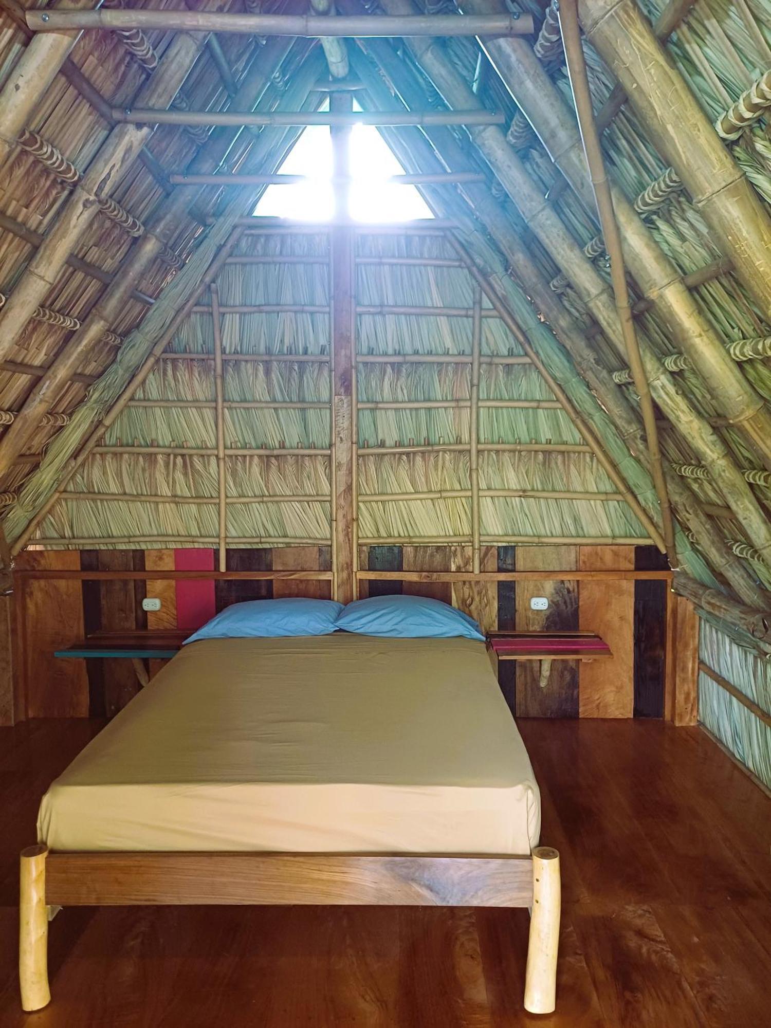La Urraca Loca Hostel Balgue 部屋 写真